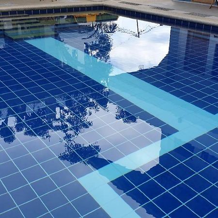 Ocean Holic Resort Тагбиларан Сити Екстериор снимка